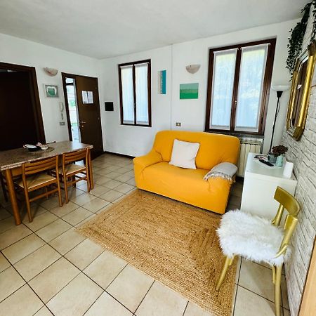 Casa Nonna Elide Apartment Besozzo Exterior photo