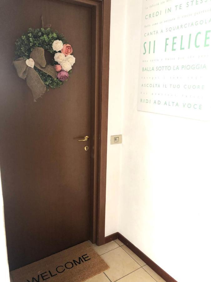 Casa Nonna Elide Apartment Besozzo Exterior photo